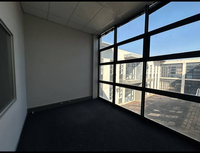 253.90M² OFFICE TO LET IN ECO PARK ESTATE